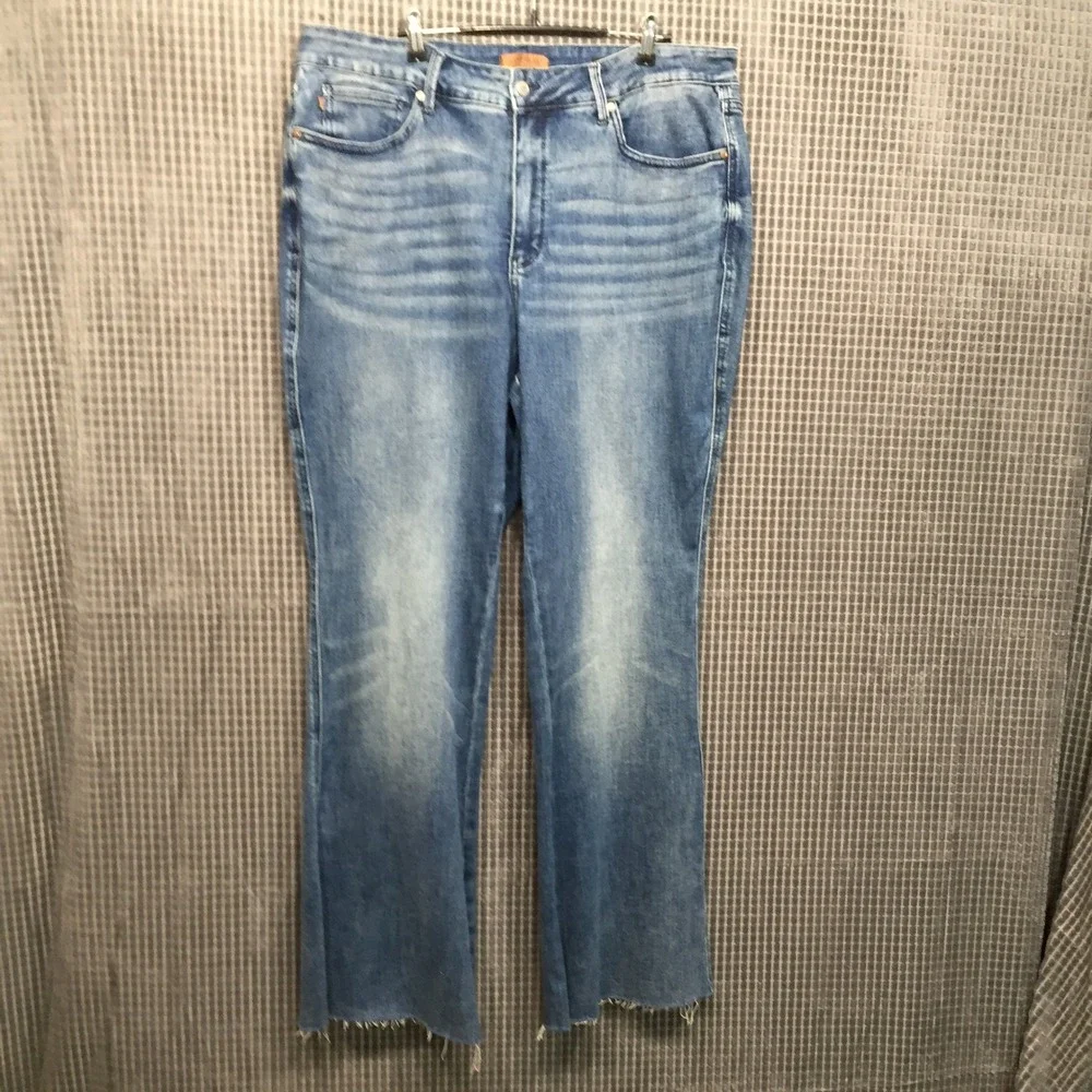 Judy Blue Womens Flare Jeans Raw Hem High Rise 22W Medium Wash Excellent